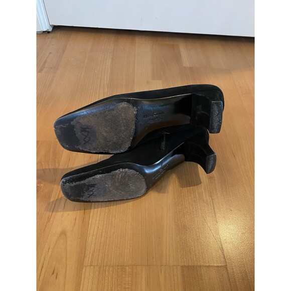 Salvatore Ferragamo Boutique Black Suede Boots Embroidered Ankle Size 6.5B - Picture 9 of 14